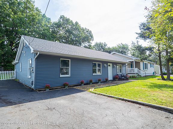3rd image of 787 Garfield Ave