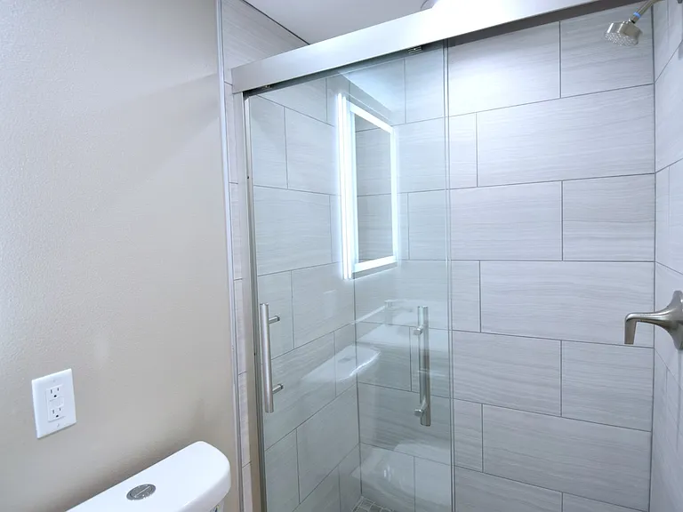 Woodland Reserve Apartments — Photo 63