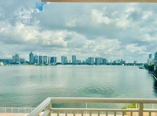251 174th St APT 520, Sunny Isles Beach, FL 33160