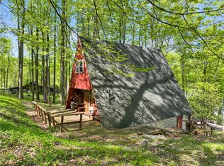 1078 Newberry Rd, Addison, PA 15411