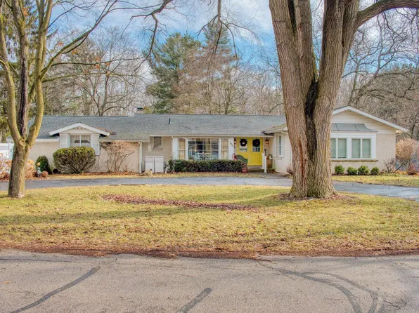 775 Riverbend Dr, Owosso, MI 48867