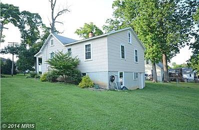 Exterior (Rear)