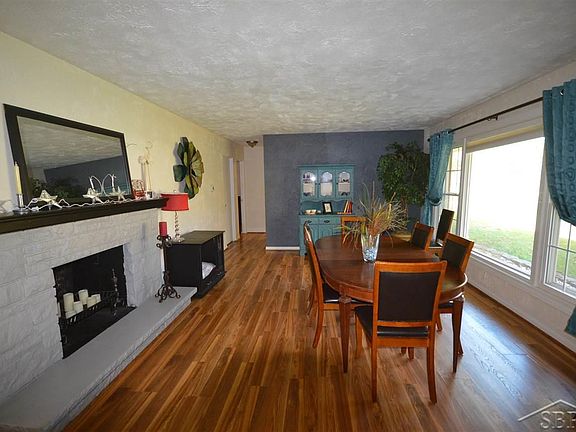 5th image of 3065 Revere Dr
