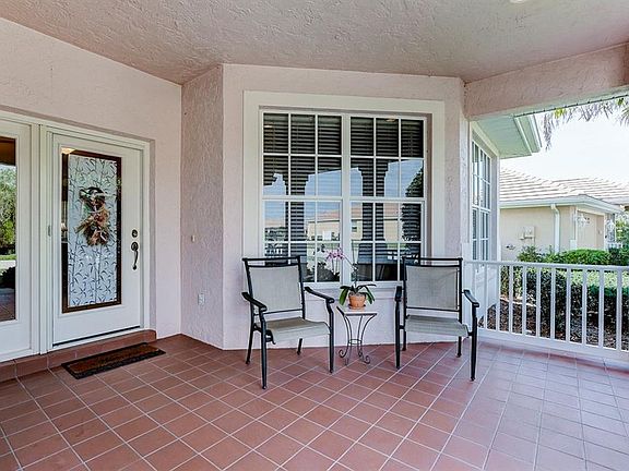 3rd image of 6829 Grand Cypress Blvd