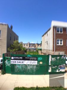 2224 Steinway St, Long Island City, NY, 11105
