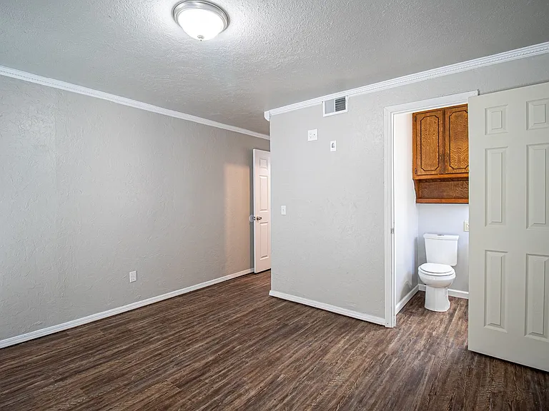 4101 SE 45th St — Photo 34