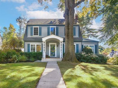 15 Summit Road, Port Washington, NY, 11050