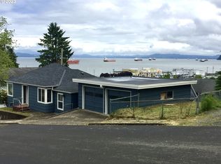 312 3rd St, Astoria, OR 97103