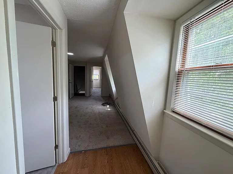 682 Beech St #6 — Photo 4