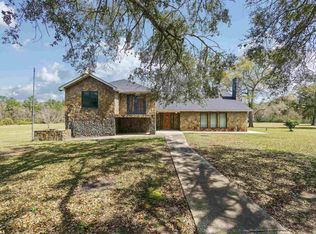 8099 McKee Rd N, Irvington, AL 36544