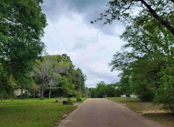 4th image of 7070 Timber Woods Dr