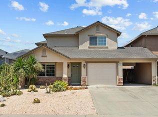 330 McDaniel Cir, Sacramento, CA 95838