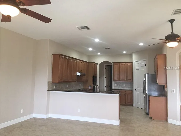 5570 Rock Dove Dr — Photo 6