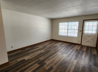 620 Sand Lake Rd #620, Onalaska, WI 54650