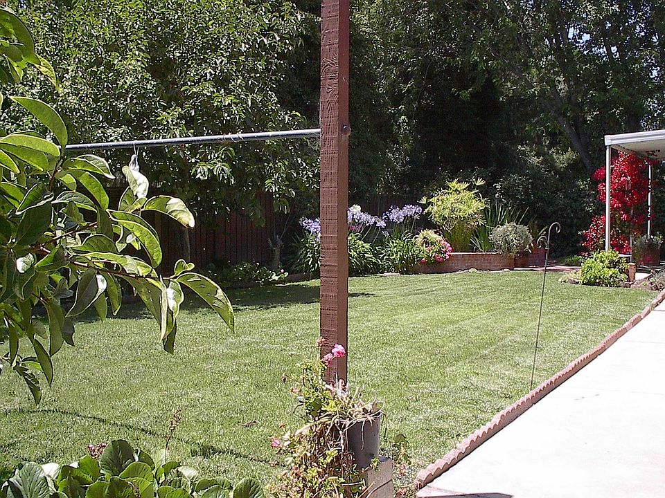 2nd image of 1440 Barlow Ct
