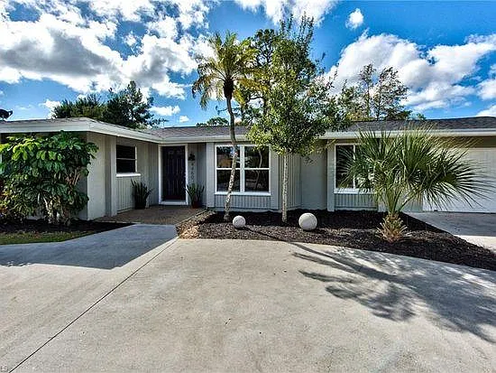 4480 Parrot Ave — Photo 1
