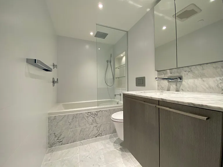 1111 Richards St #1506 — Photo 19