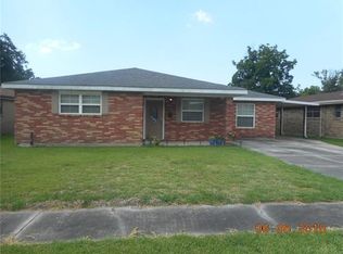 5545 Hudson Dr, Marrero, LA 70072