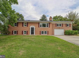7600 Laurel Ridge Ct, Laurel, MD 20707