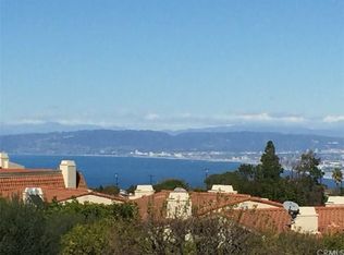 12 Hilltop Cir, Rancho Palos Verdes, CA 90275