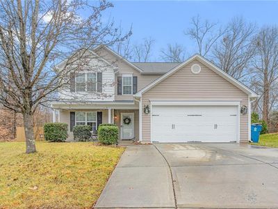 1948 Pavilion Dr, Whitsett, NC, 27377