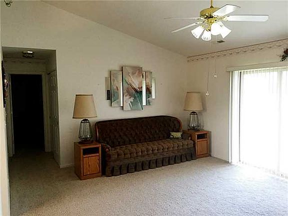 2nd image of 1435 Riverbend Dr
