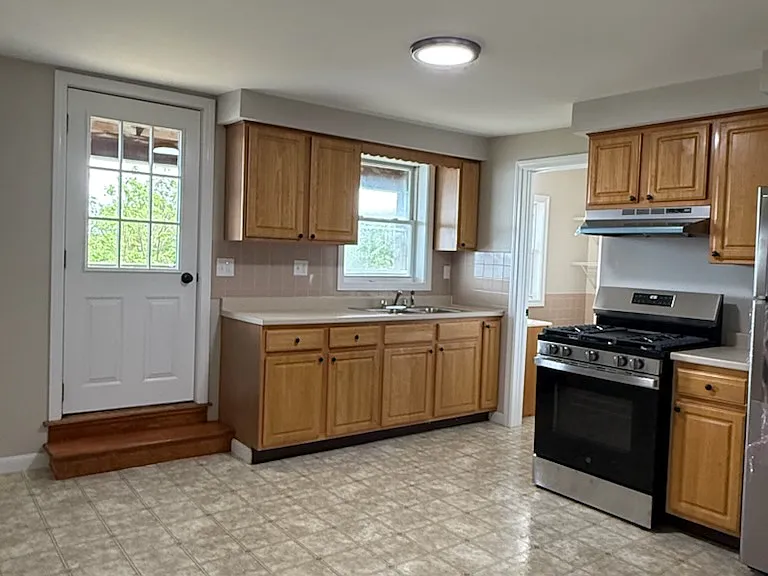 3248 N Main St #3 — Photo 9