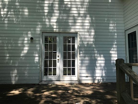 3rd image of 1507 Birch Pl