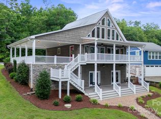 612 Berry Hill Dr, Norwood, NC 28128