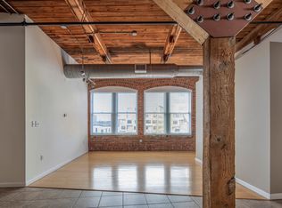 2820 Detroit Ave #301Z, Cleveland, OH 44113