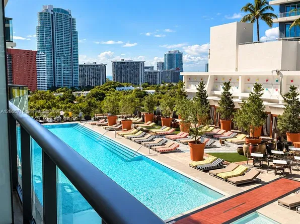 1300 S Miami Ave #1008, Miami, FL 33130