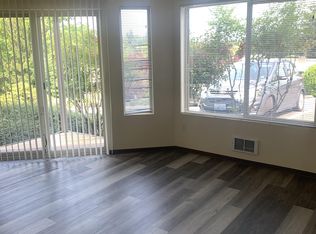 12707 SE 42nd St #B10, Bellevue, WA 98006