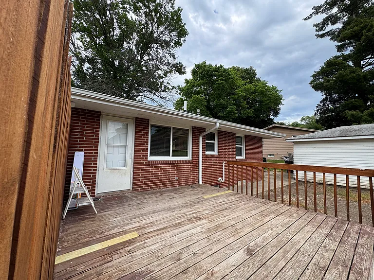 2653 E Sheridan Ave — Photo 7
