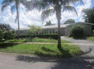 5010 Madison St, Hollywood, FL 33021