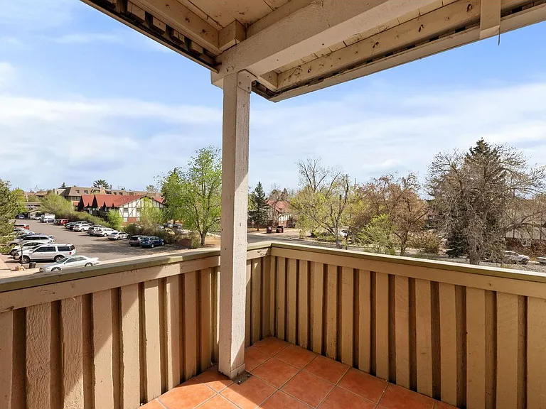 Balcony on each level.