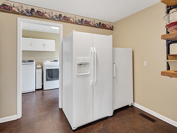 17th image of this home