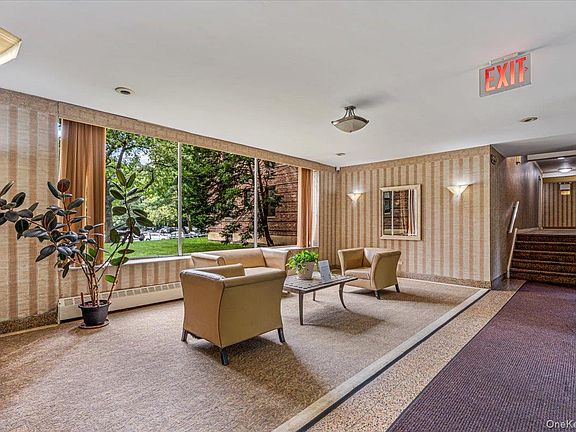 2nd image of 224-24 Union Street #4R