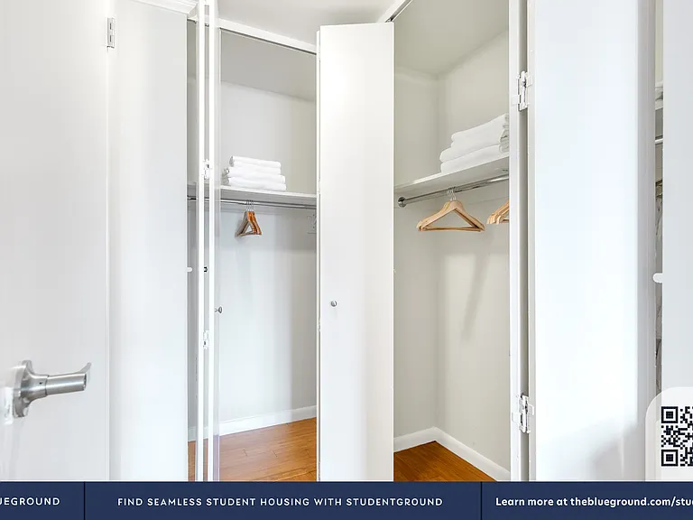 235 W 48th St #39C — Photo 10