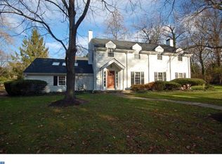 33 Lilac Ln, Princeton, NJ 08540