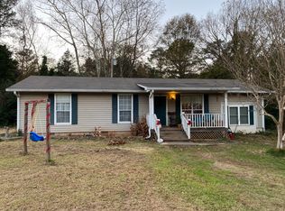 1809 Bethlehem Church Rd, Grantville, GA 30220