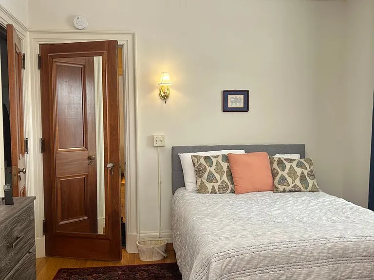 The EB Green Residence — Photo 86