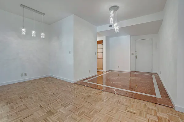 Rented by PocketBroker Inc | media 35