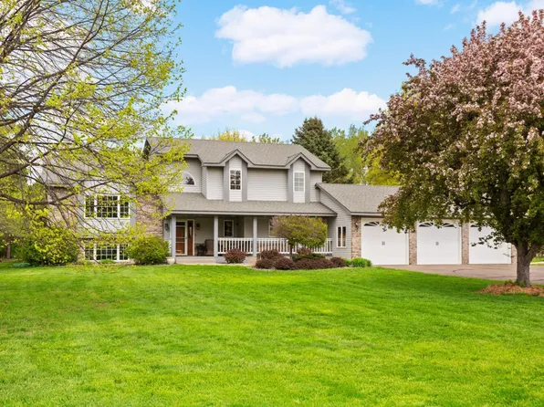 4940 Gallivan Ct N, White Bear Lake, MN 55110