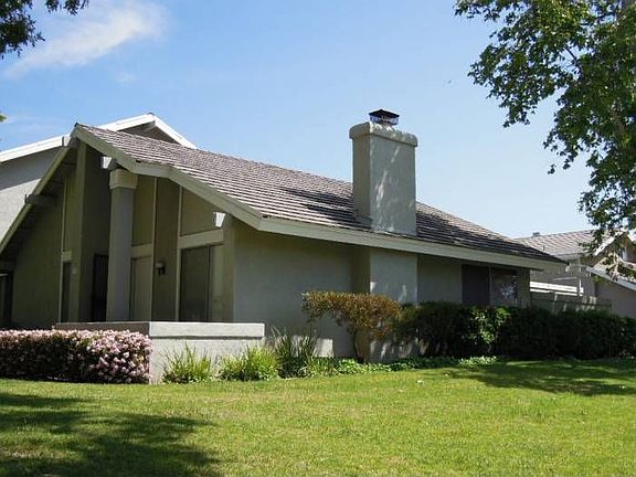 End Unit Next Greenbelt