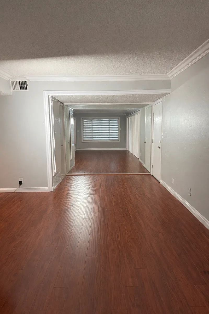 Building Photo - 1200 W Lambert Rd #25