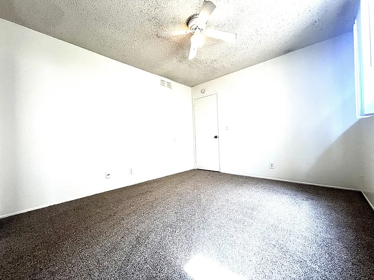 1127 Reed Ave #2 — Photo 15