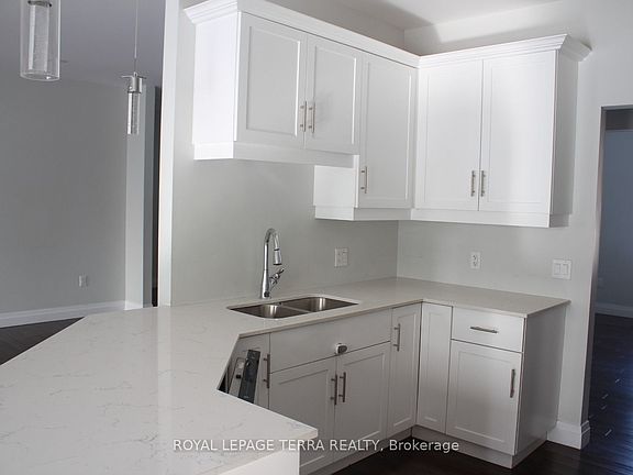 5th image of 30 Bellehumeur Rd