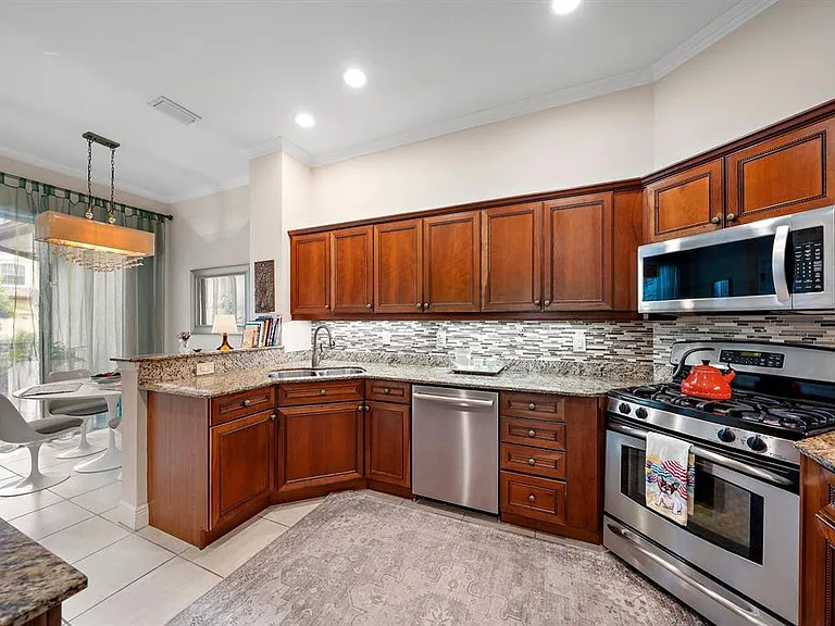 8406 Miramar Way #8406 — Photo 19