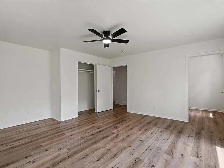 1014 FM 1441 — Photo 19