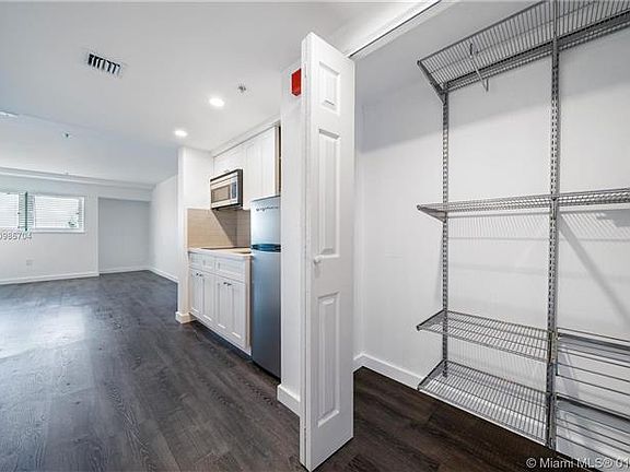 5th image of 5709 SW 72nd St #5709